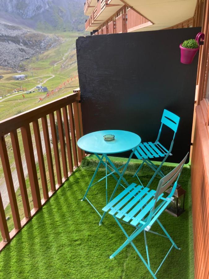 Studio mongie aux pieds des pistes avec balcon La Mongie Extérieur photo
